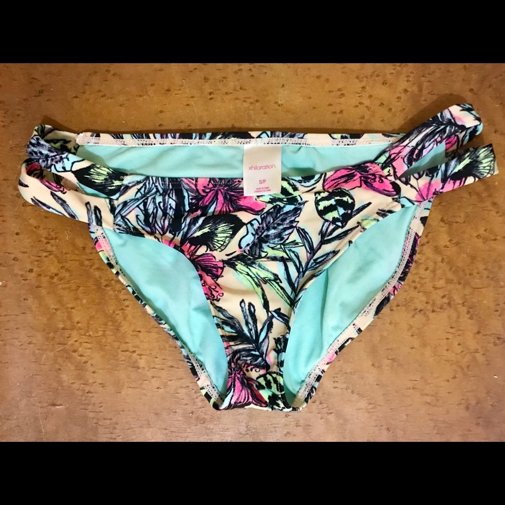 xhilaration small swimsuit bottom